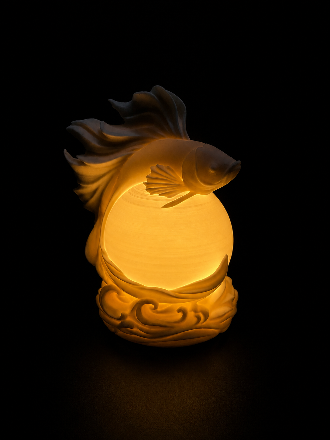 Betta Fish Moon Lamp – 3D Printed LED Night Light | Warm Ambient Bedside Lamp | Modern Home Decor | Unique Gift